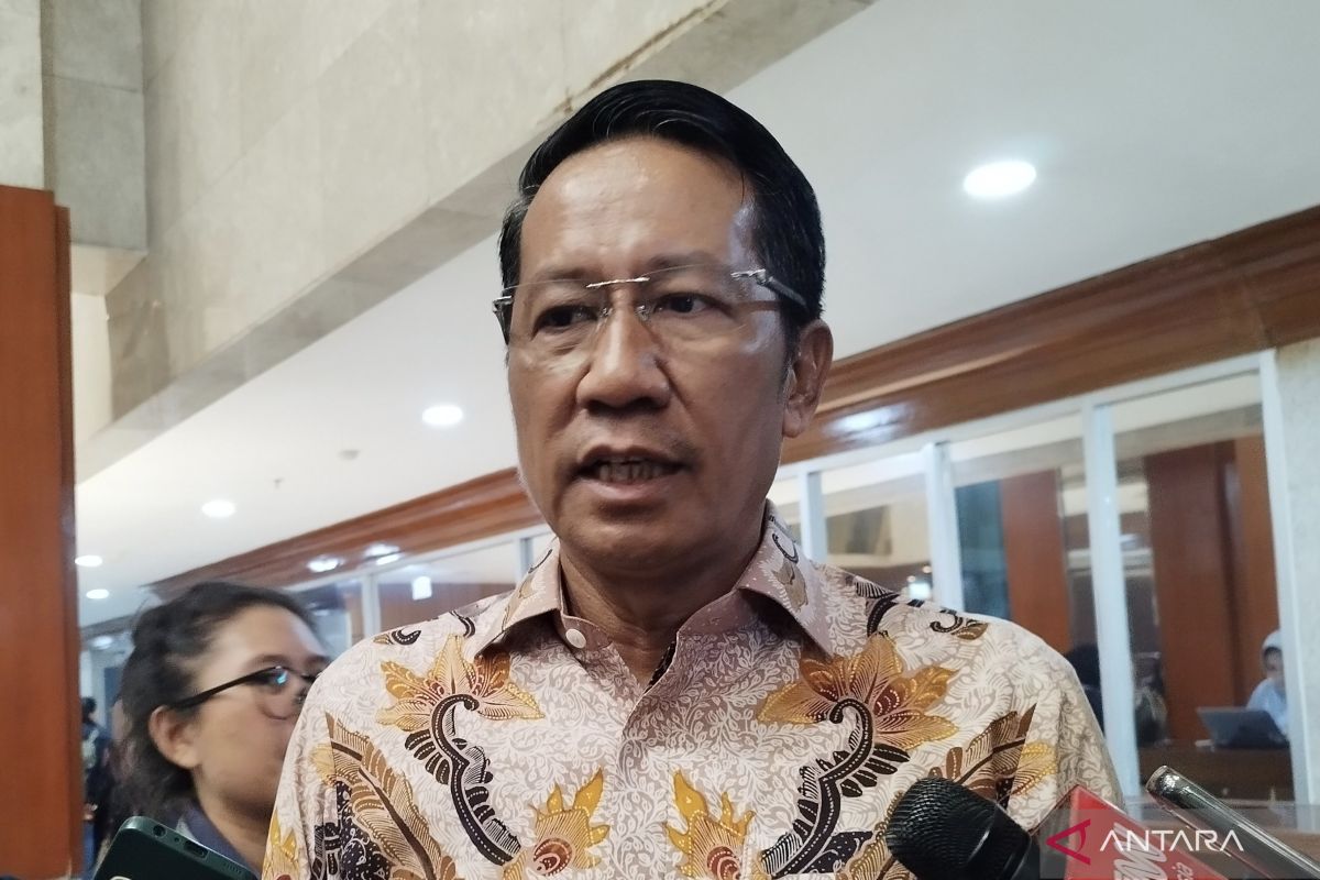 DPR RI segera  menuntaskan   proses  RUU Ombudsman pada 2024