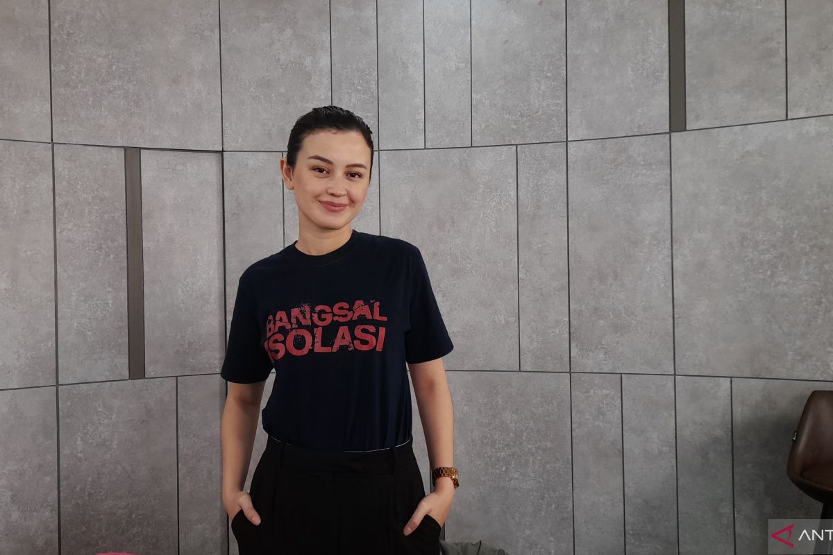 Kimberly Rider beradegan laga di "Bangsal Isolasi"