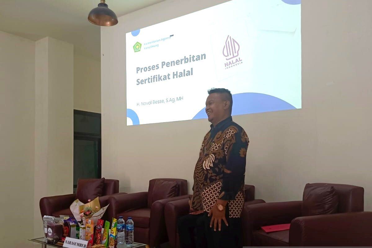 Kemenag sosialisasi sertifikat halal bagi UMKM di Bitung