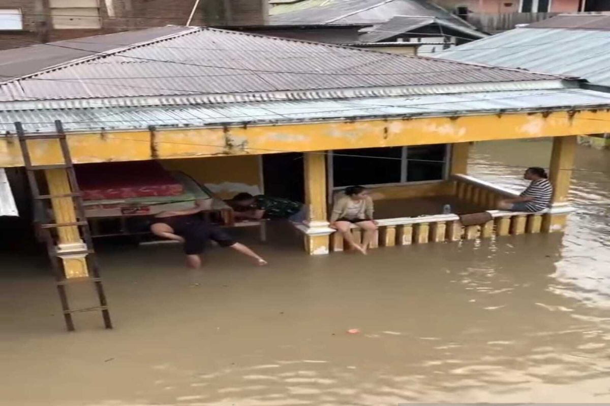 Banjir Gorontalo meluas hingga enam kecamatan