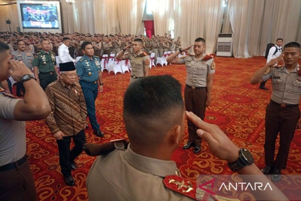 Pilkada butuh pengawasan lebih personel TNI/Polri