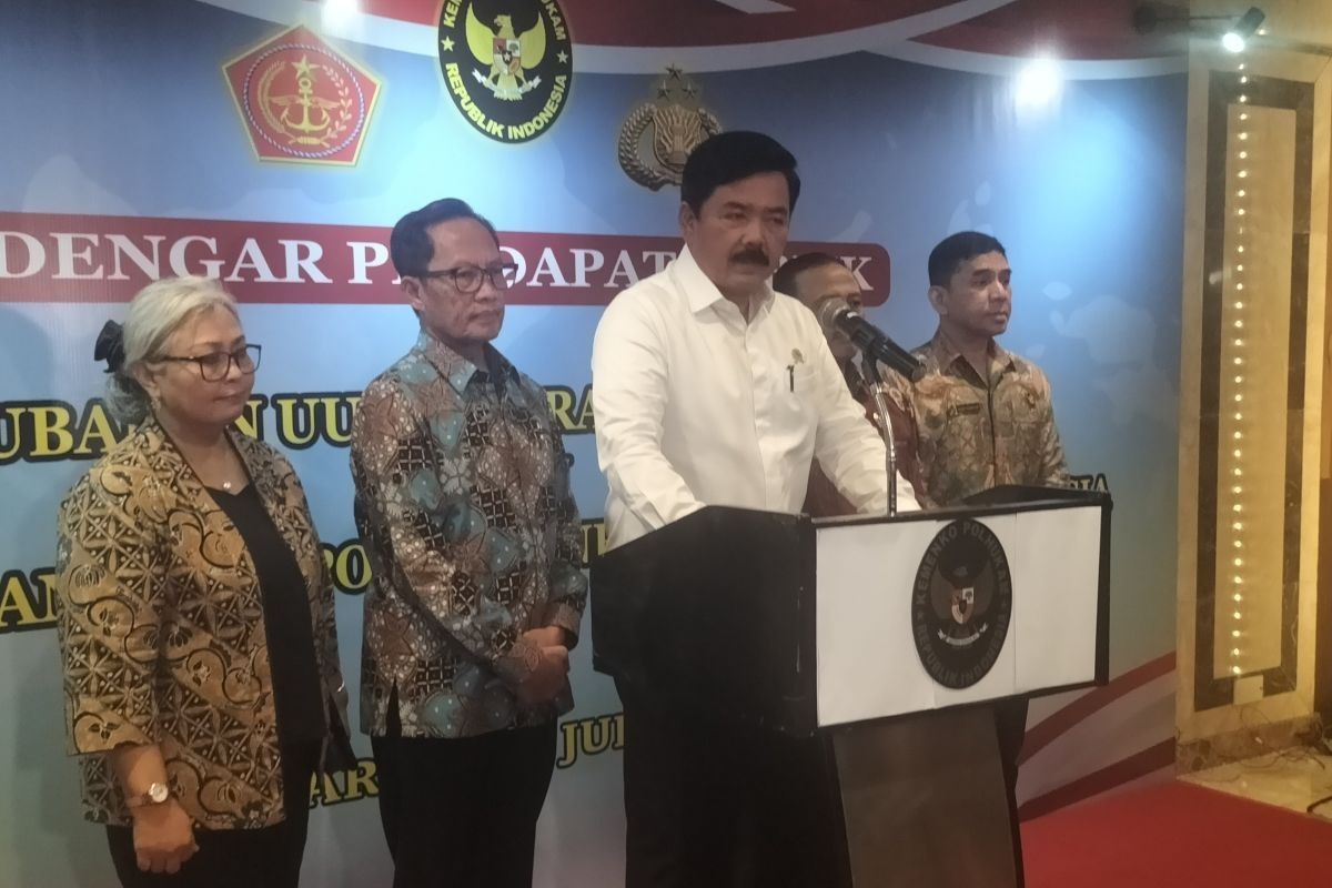 Menko Polhukam Hadi Tjahjanto pastikan dwi fungsi TNI tidak akan seperti era orde baru