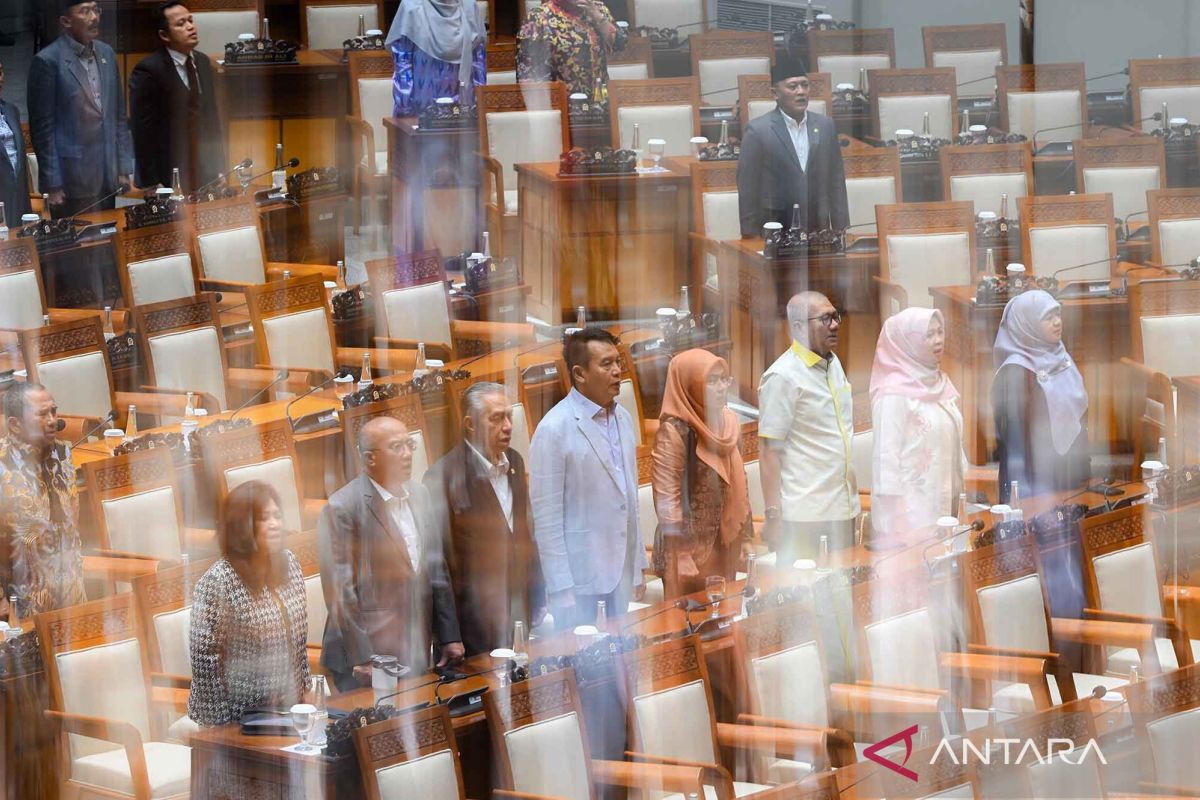 Rapat paripurna DPR tentang revisi UU Dewan Pertimbangan Presiden