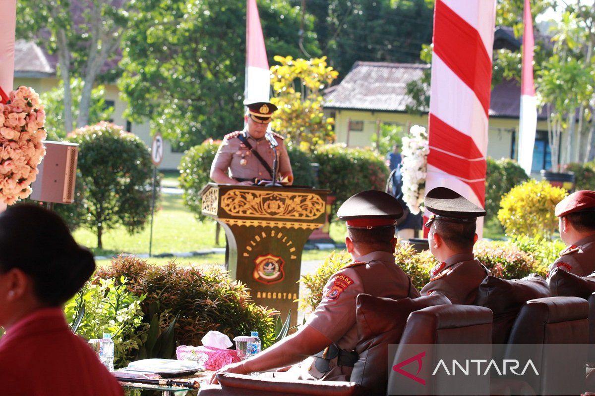 Kapolda Sultra Pimpin Upacara Penutupan Pembentukan Bintara Polri Tahun