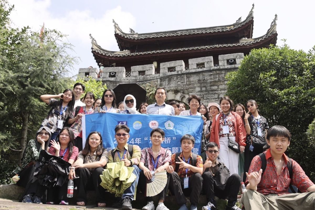 Sejumlah pelajar Indonesia rasakan pengalaman warisan budaya takbenda di China