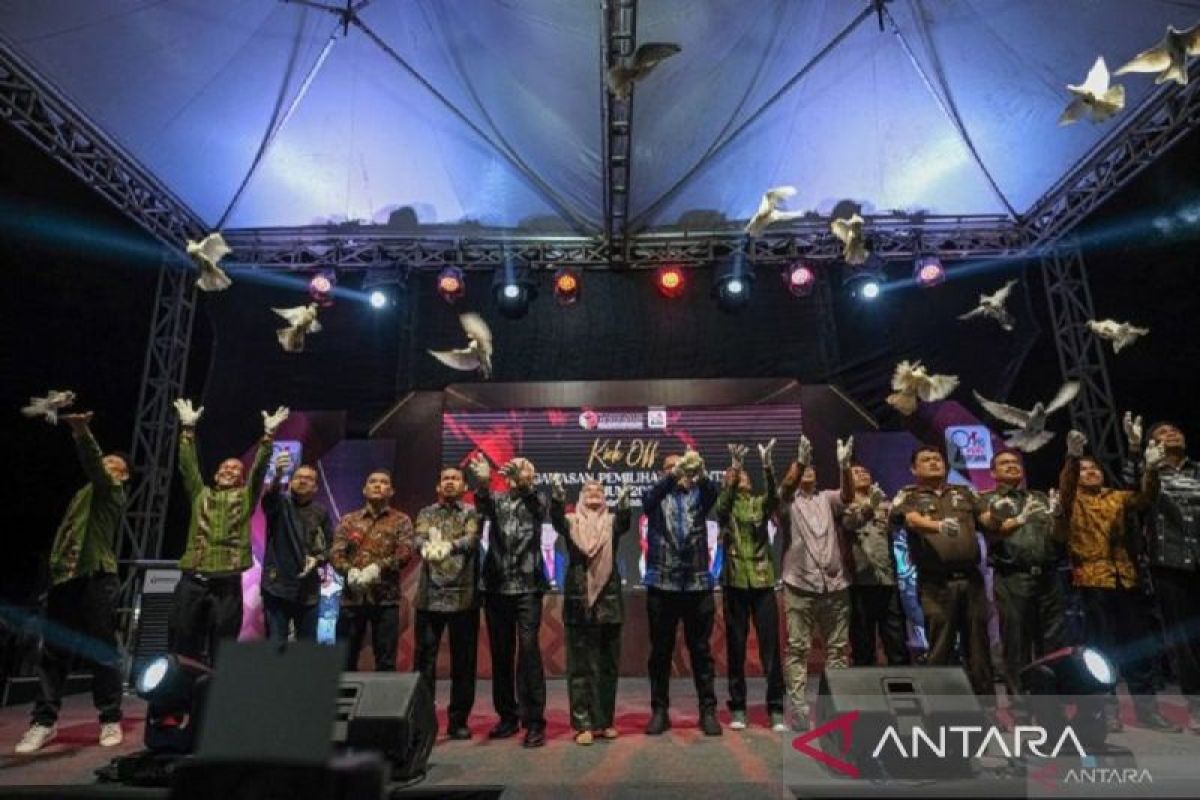 Bawaslu Sultra lounching Kik Off pengawasan pemilihan serentak 2024