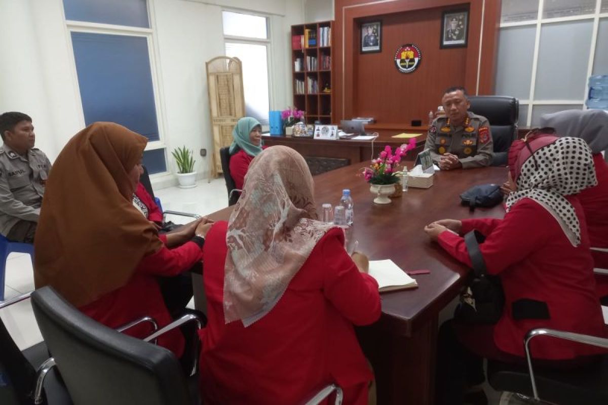 Polda Sulteng dan STIA Panca Marga Palu sinergi wujudkan program MBKM