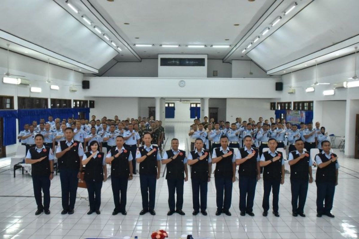 Satgas P4GN TNI AU sosialisasi Anti Narkoba di Lanud Husein Sastranegara Bandung