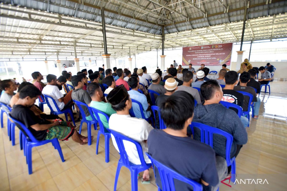 KPU validasi data kependudukan warga binaan Lapas Kuripan Lombok Barat