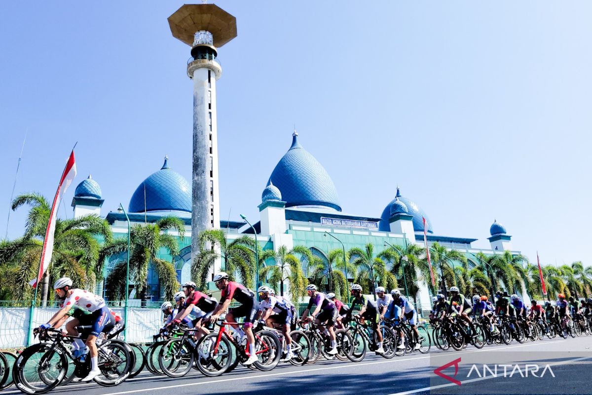 Pembalap ITdBI 2024 hadapi tanjakan ekstrem di etape terakhir