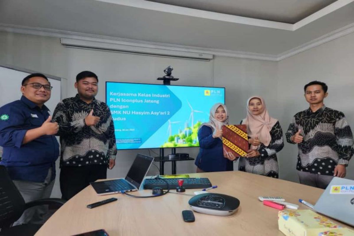 PLN Icon Plus jalankan Program IQ PLUS Smart Technology for Smart Generation