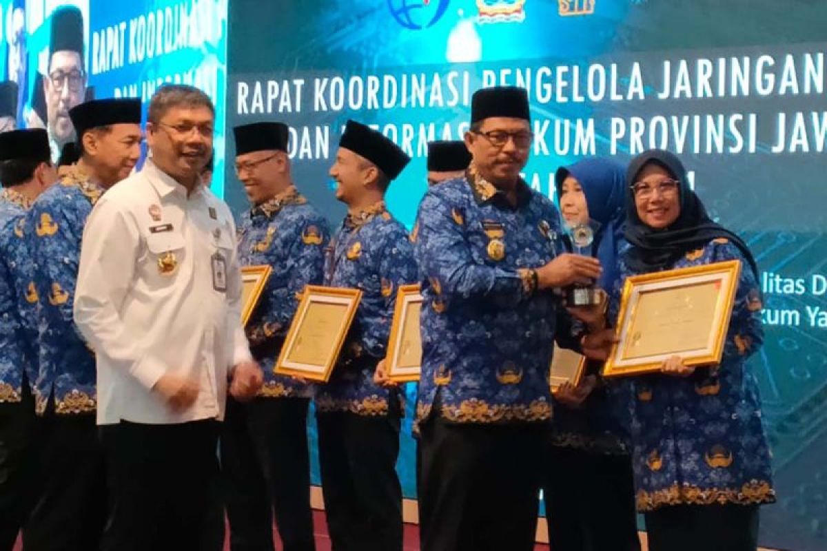 Unsoed raih penghargaan sebagai Pengelola JDIH Perguruan Tinggi Terintegrasi