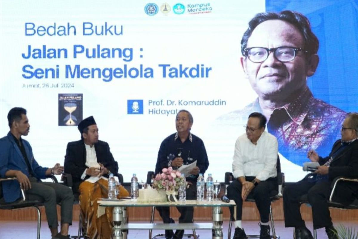 USM bedah buku "Jalan Pulang: Seni Mengelola Takdir"