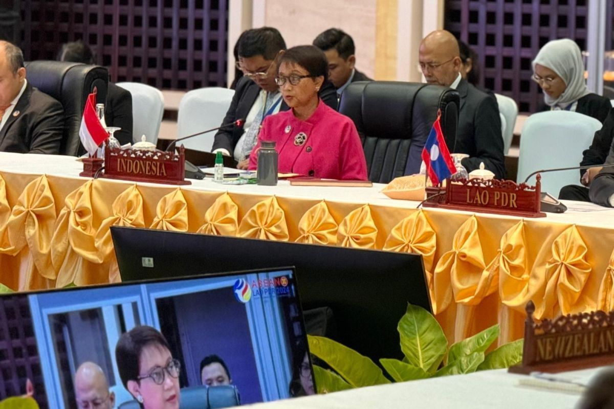 Menlu Retno tegaskan ASEAN Plus Three harus jadi jangkar pertumbuhan kawasan