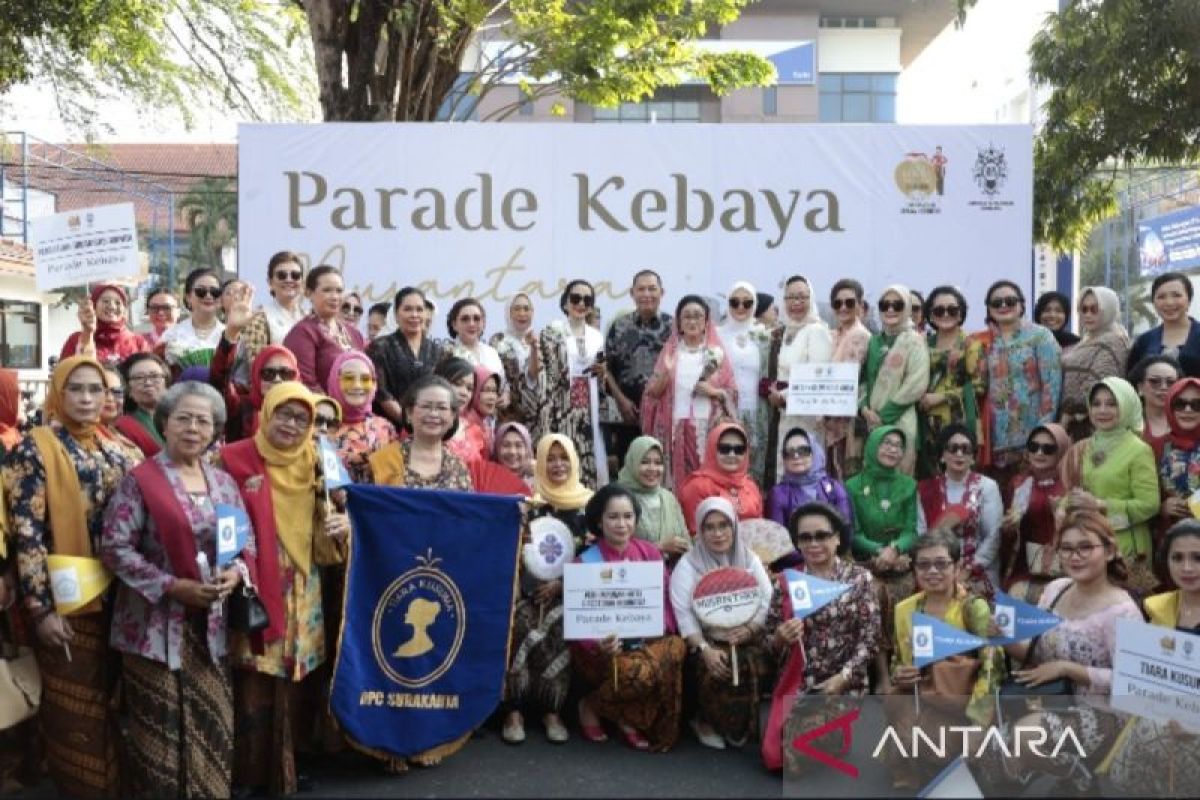 Solo perkuat status kota budaya melalui Parade Kebaya