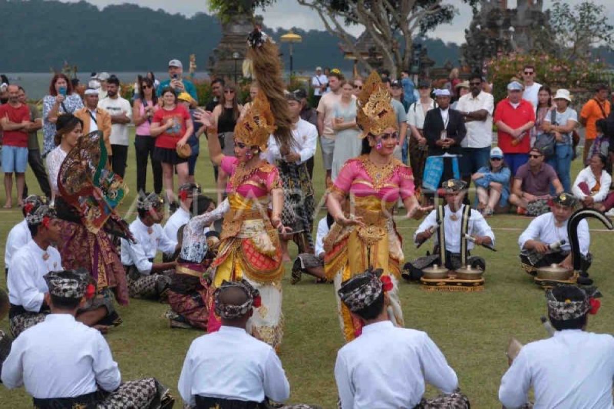 Bali-Raja Ampat-Labuan Bajo jadi favorit wisman