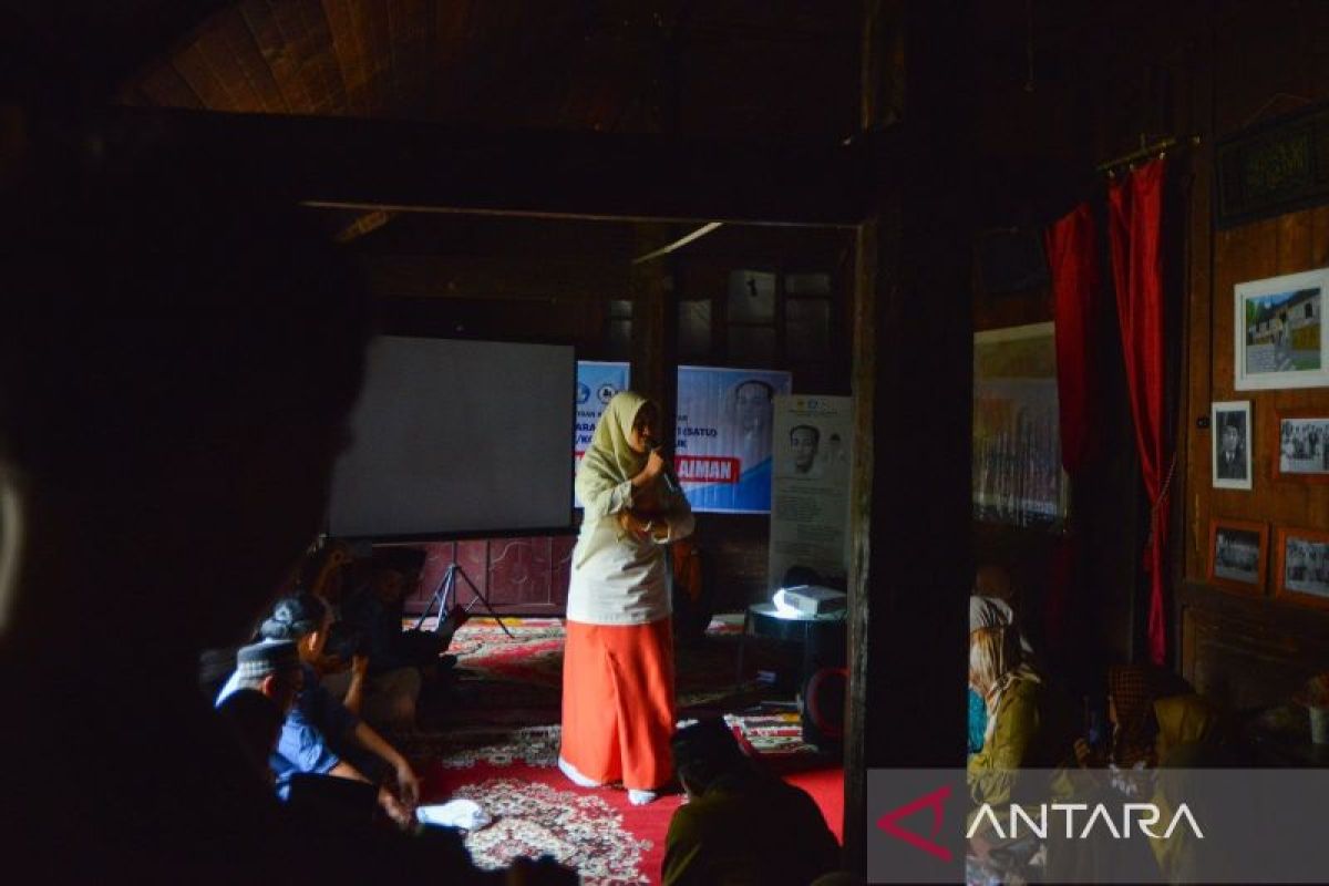 Mengenalkan Chatib Sulaiman di rumah gadang kelahirannya di Nagari Sumpu