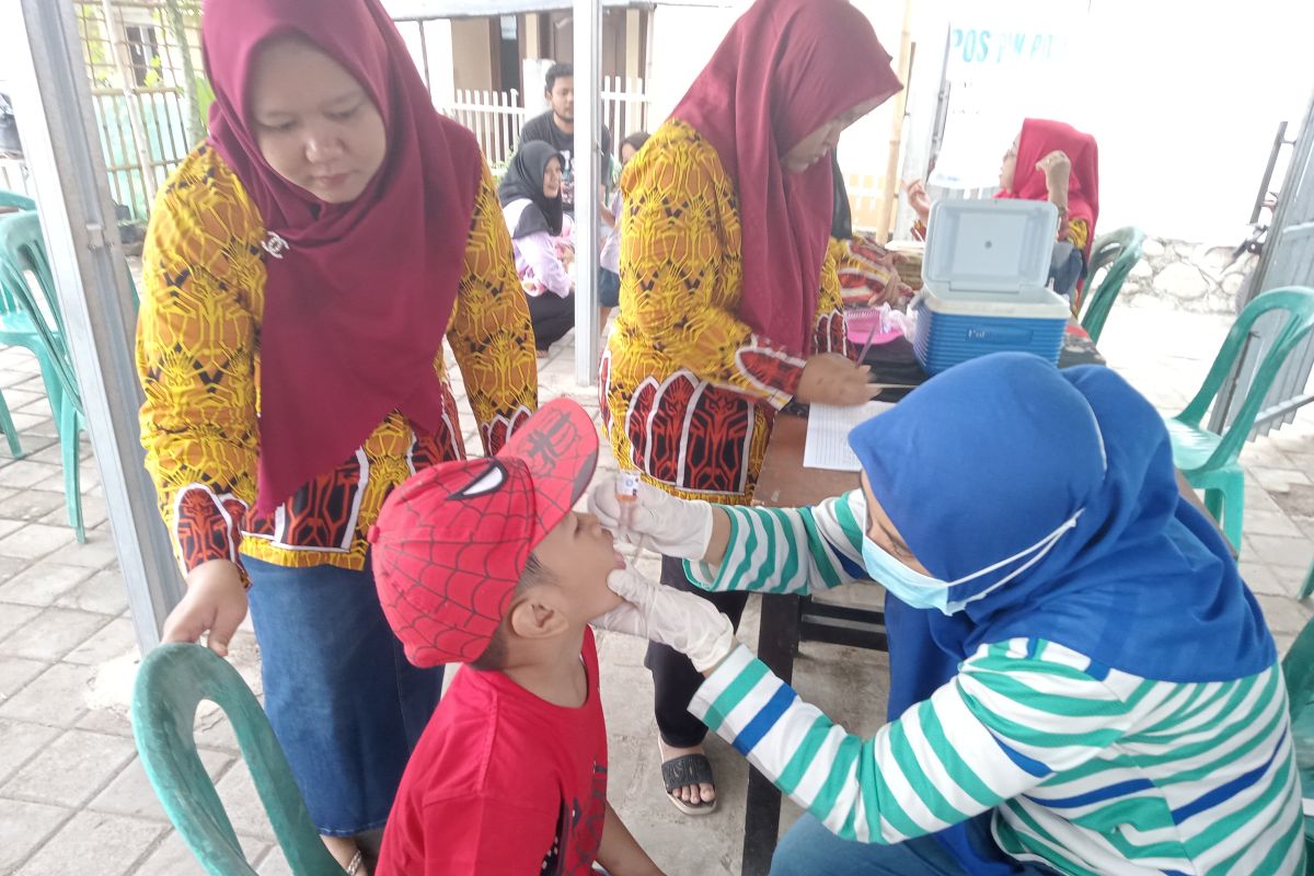 Sebanyak 35.353 anak di Mataram divaksin polio