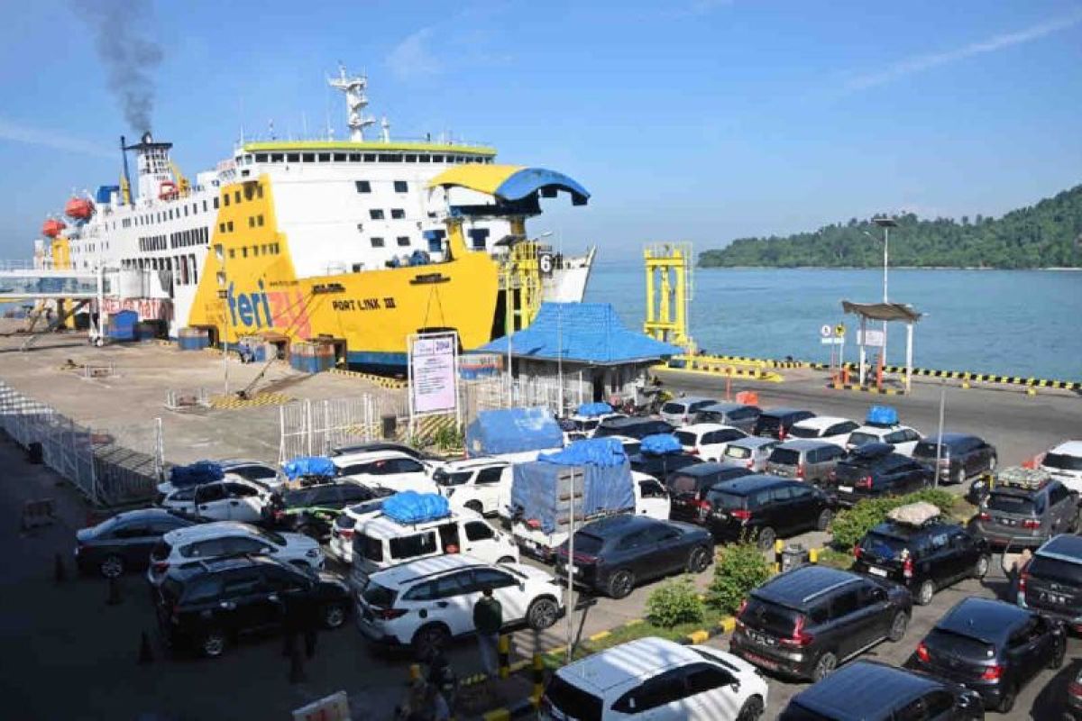 ASDP angkut 3,6 juta kendaraan di Pelabuhan penyeberangan Merak-Bakauheni