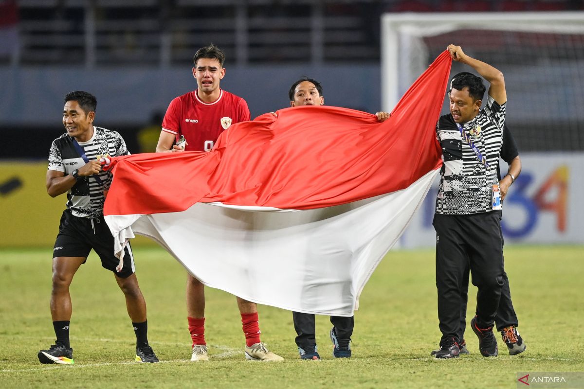 Pemain Jens Raven emosional usai Indonesia juarai AFF U-19