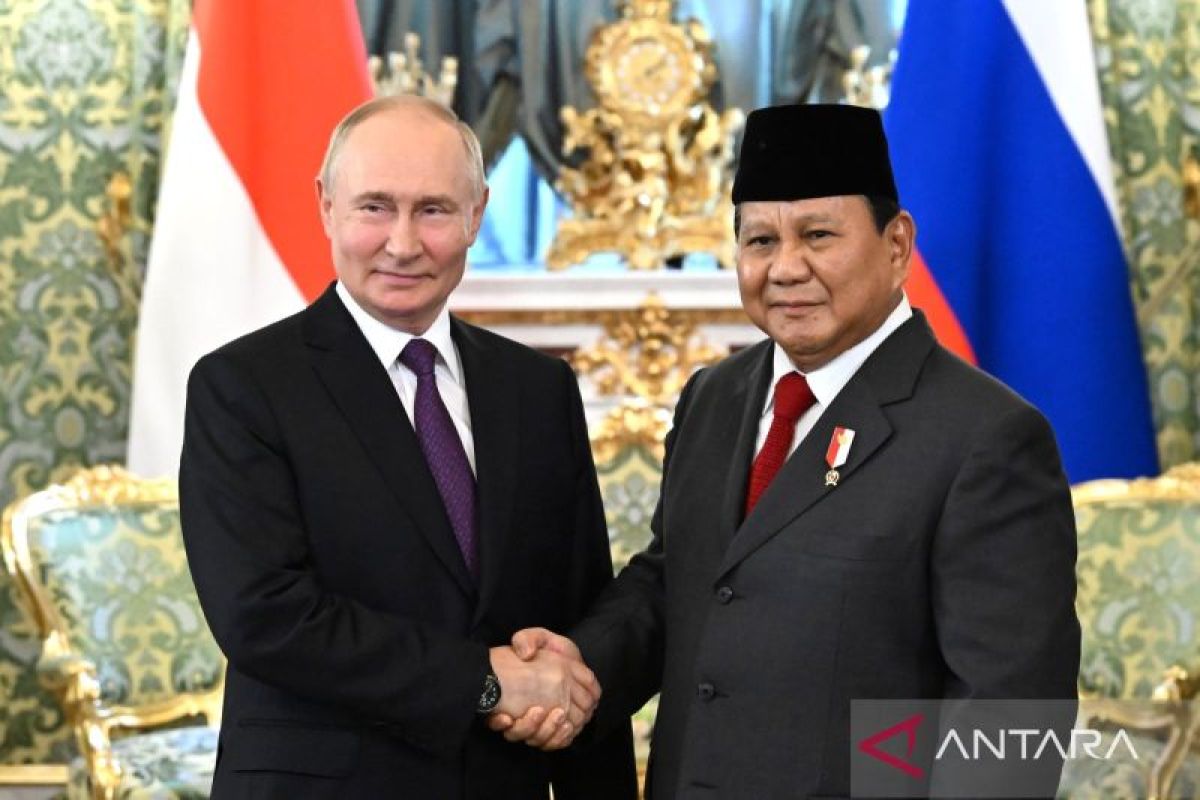 Prabowo tertarik energi nuklir saat bertemu Presiden Rusia Putin