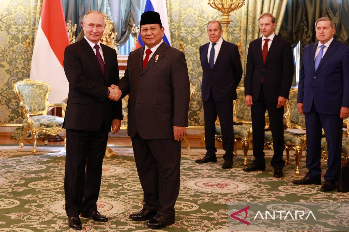 Presiden Putin bahas perjanjian zona perdagangan bebas saat bertemu Prabowo