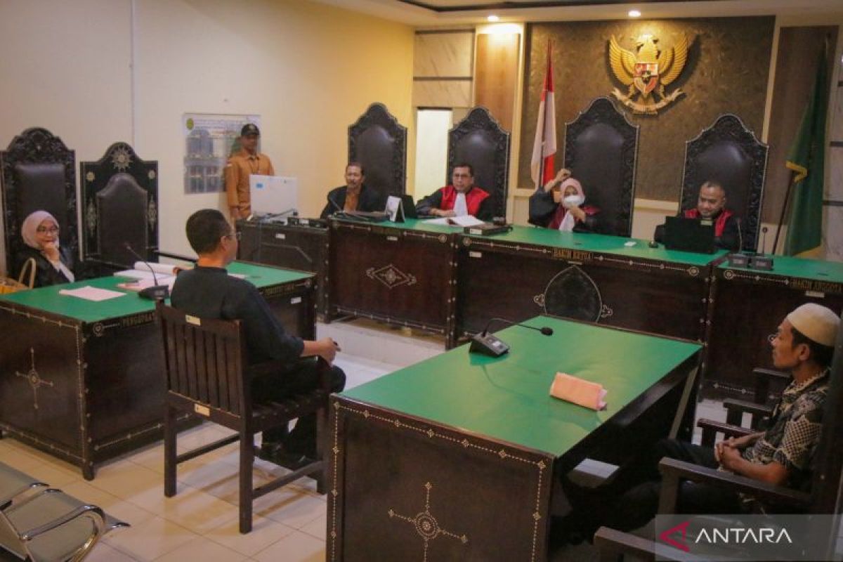 Majelis Hakim nyatakan seorang pewarta lokal terbukti hina mantan Gubernur NTB