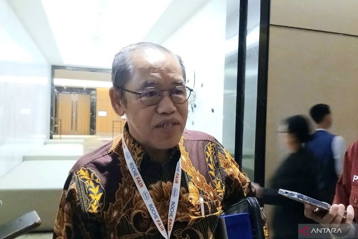 Komnas ungkap tak beda, risiko penyakit akibat rokok elektronik-konvensional