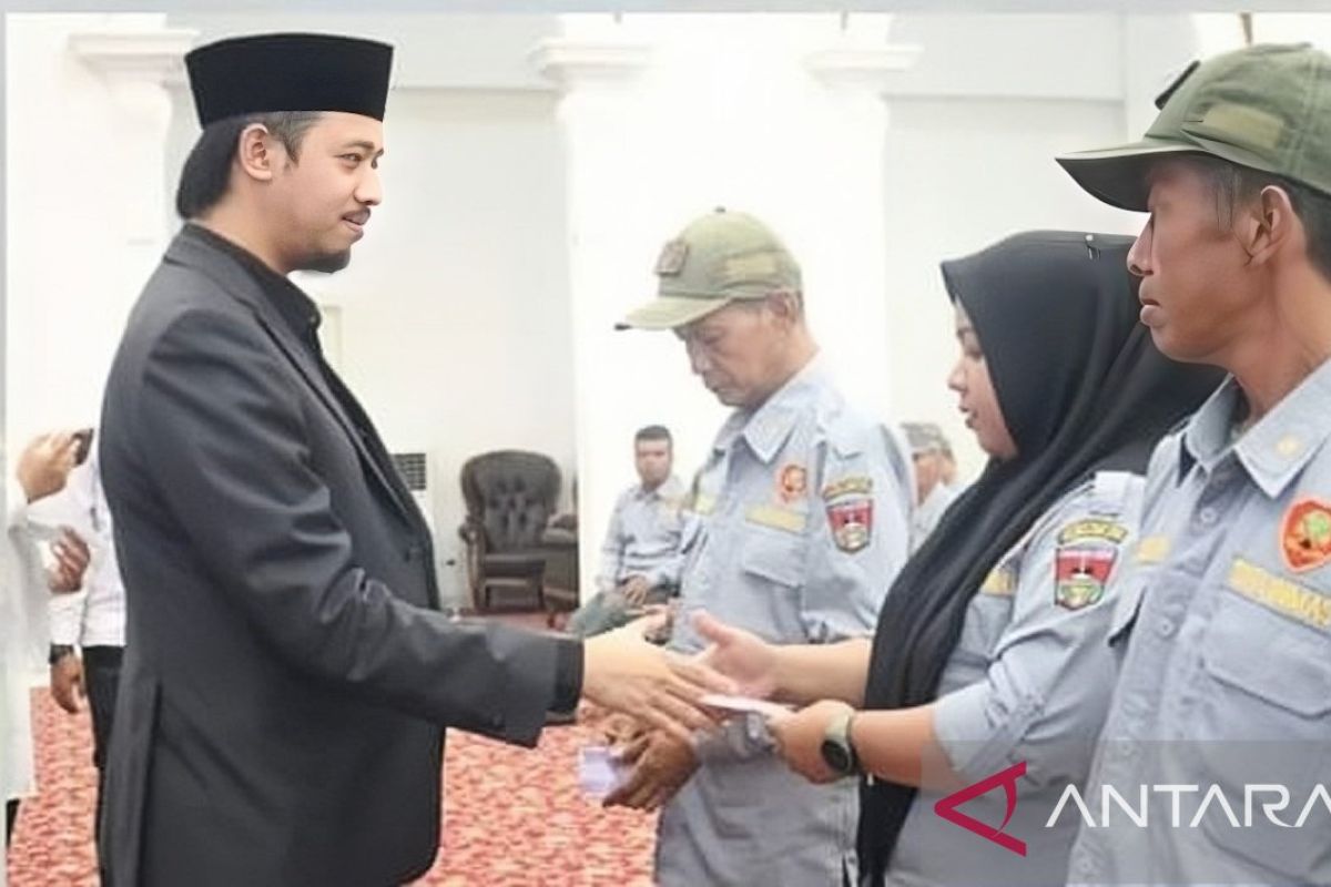 Wako Erman : Satlinmas Bukittinggi wajib miliki semangat sosial