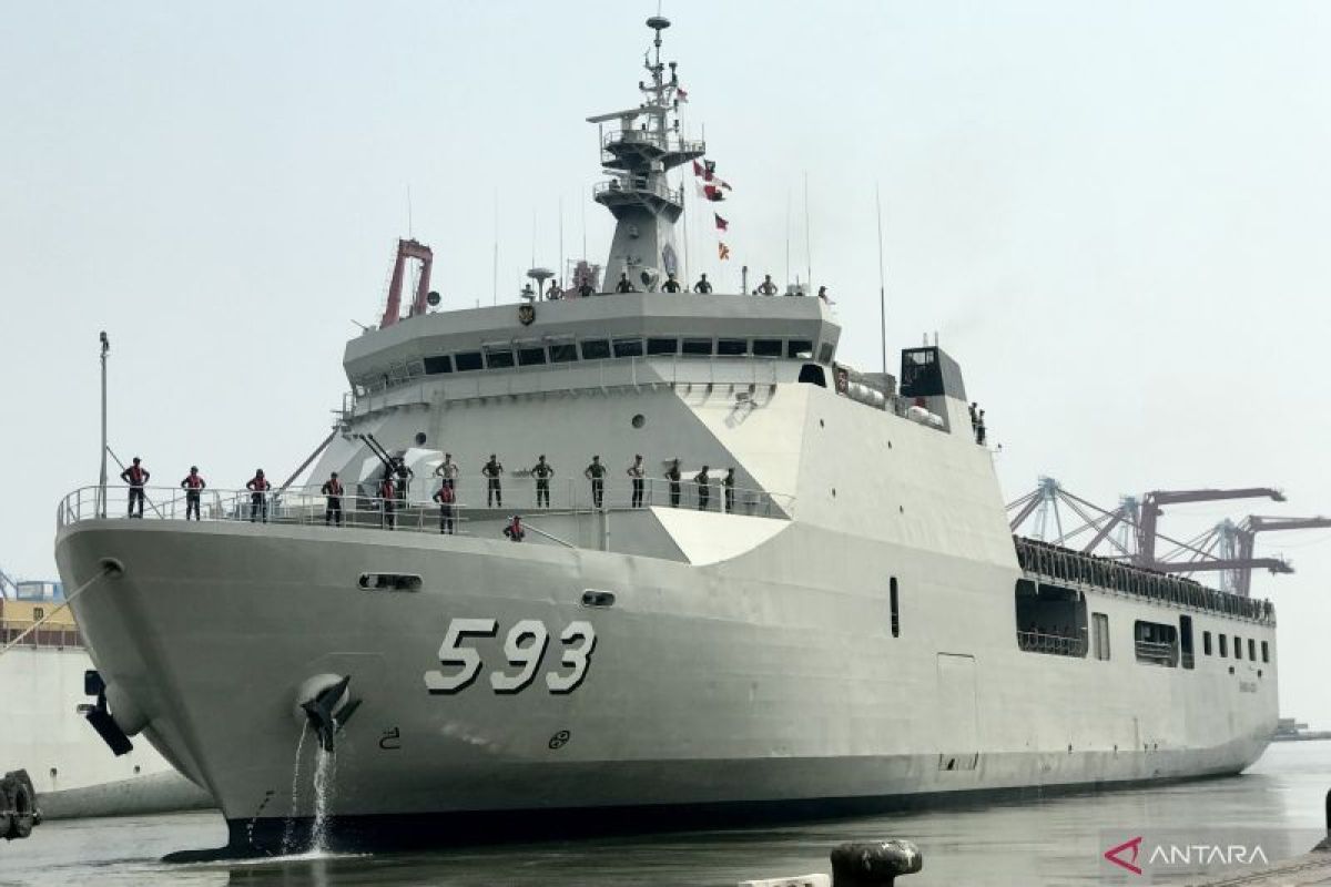 KRI Banda Aceh-593 angkut pasukan HUT RI IKN dari Jakarta ke Balikpapan