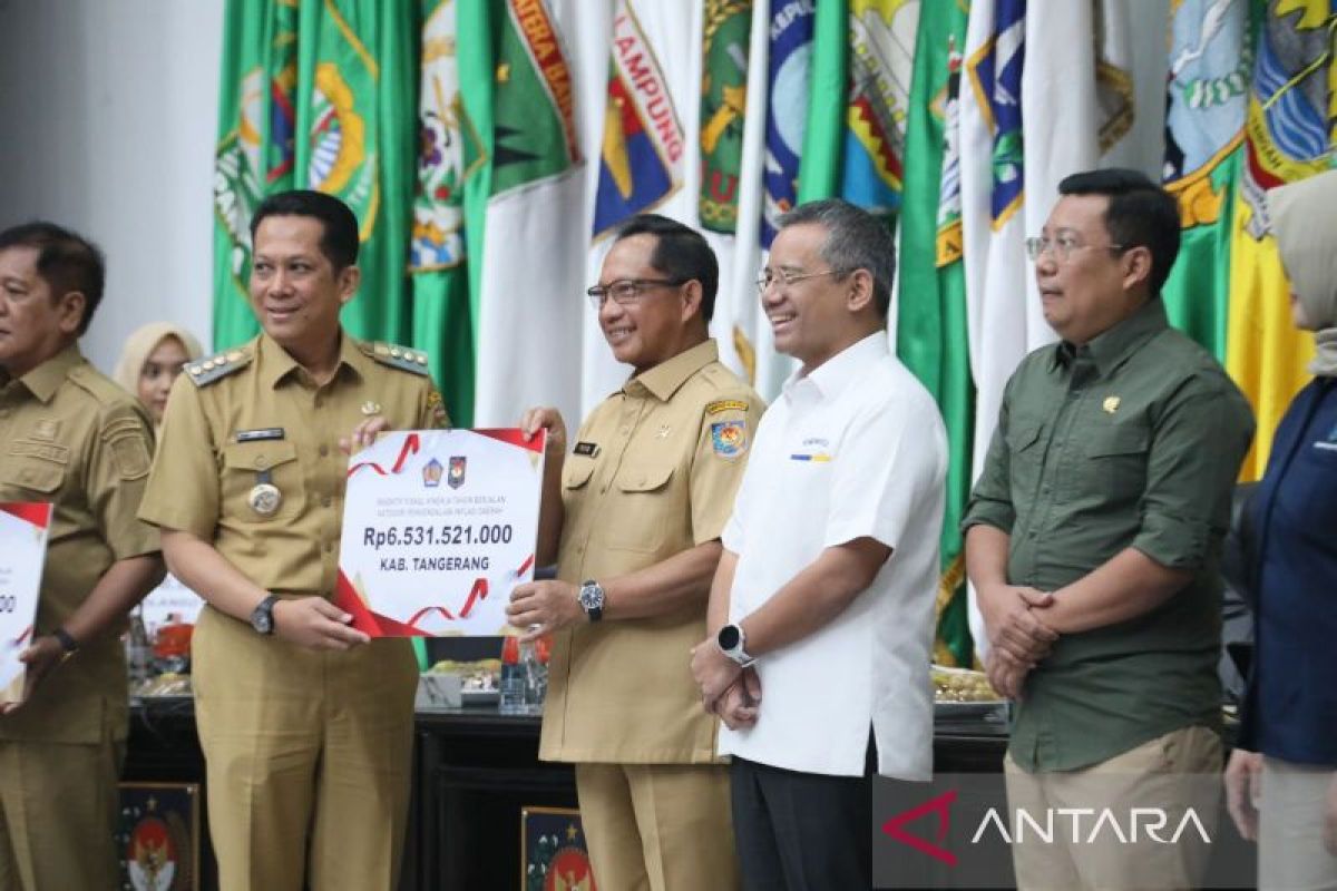 Termasuk Lampung, sebanyak 50 daerah peroleh penghargaan insentif fiskal