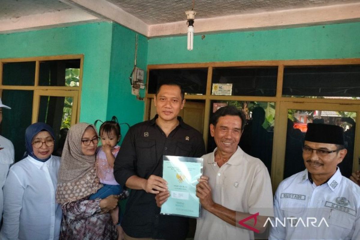 AHY: Sertifikat tanah miliki nilai ekonomi bagi masyarakat Indonesia