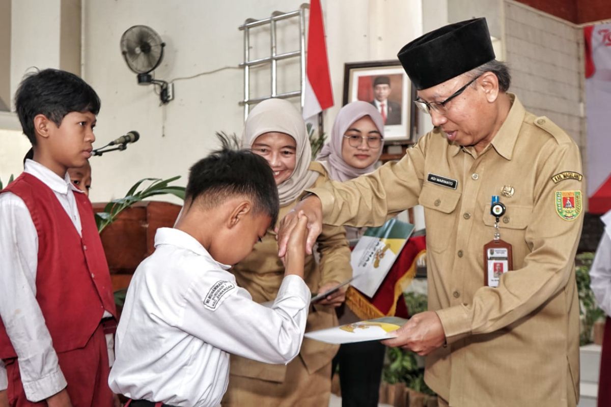 Baznas Kabupaten  Magelang santuni 1.002 anak yatim piatu