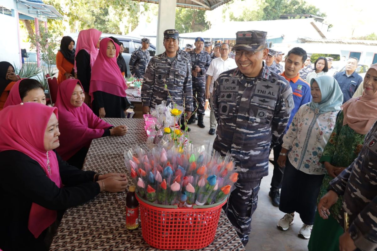 TNI AL canangkan Kampung Tua Piayu Laut sebagai kampung bahari nusantara