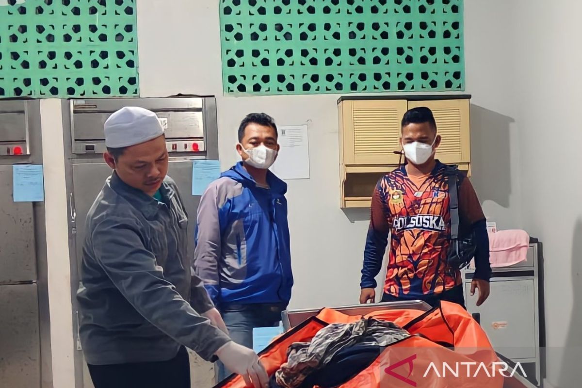 Jasa Raharja Baturaja serahkan santunan korban korban tertabrak KA