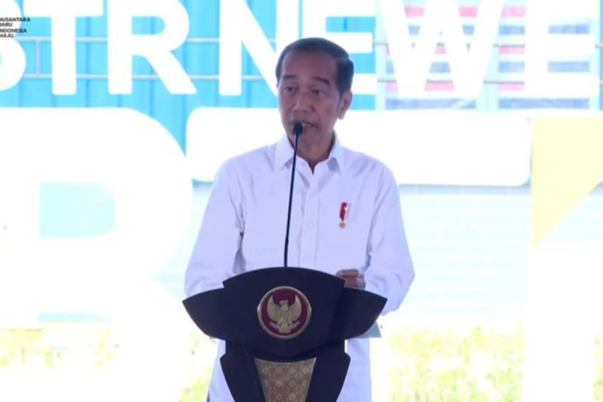 Jokowi: Pabrik anoda baterai litium KEK Kendal, Jateng, perkuat ekosistem EV