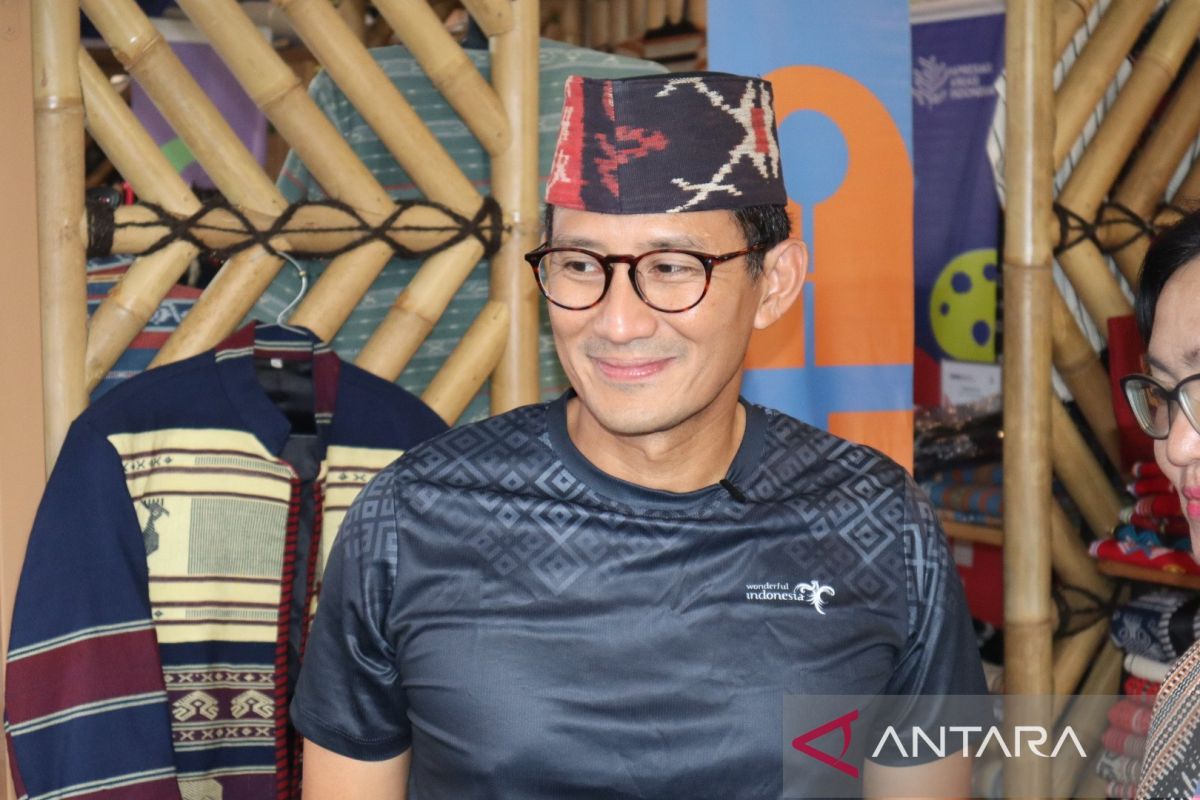 Menparekraf Sandiaga turunkan tim tangani kecelakaan kapal di Labuan Bajo