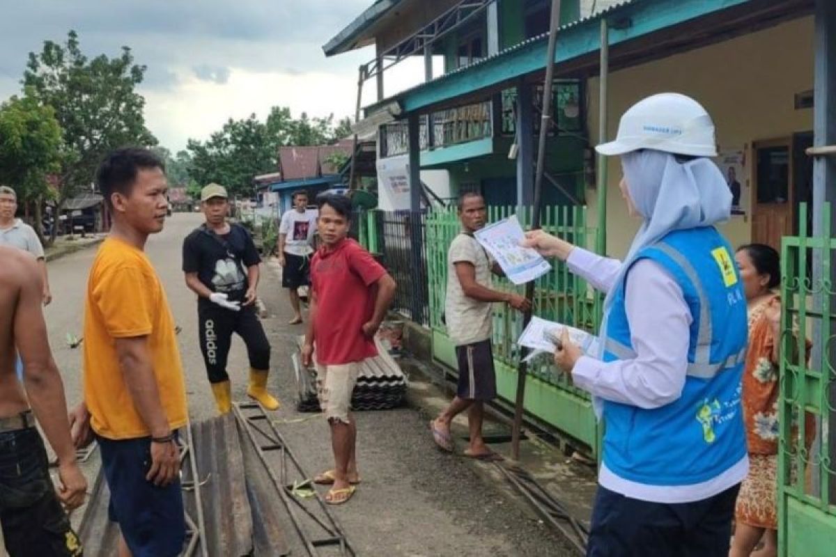 PLN Lubuklinggau edukasi warga keselamatan  listrik jelang HUT Ke-79 RI