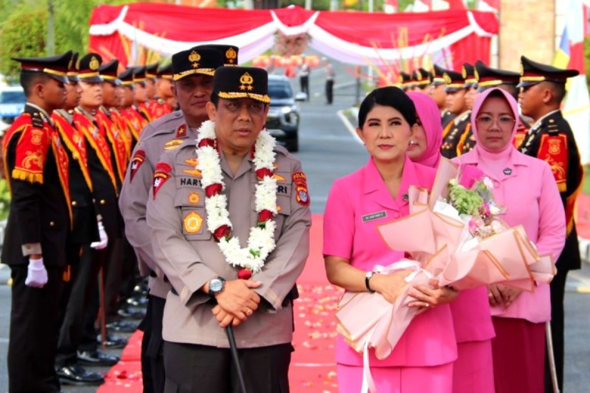 Welcome and Farewell Parade Kapolda Kalimantan Utara Irjen Pol. Hary Sudwijanto,S.I.K.,M.Si.