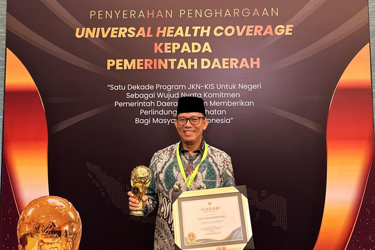 Pemkab Ogan Komering Ulu terima penghargaan  UHC dari Wapres