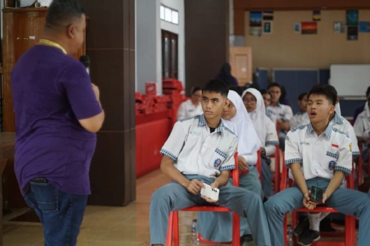 Kanwil DJP sasar sekolah Papua edukasi pajak bertutur