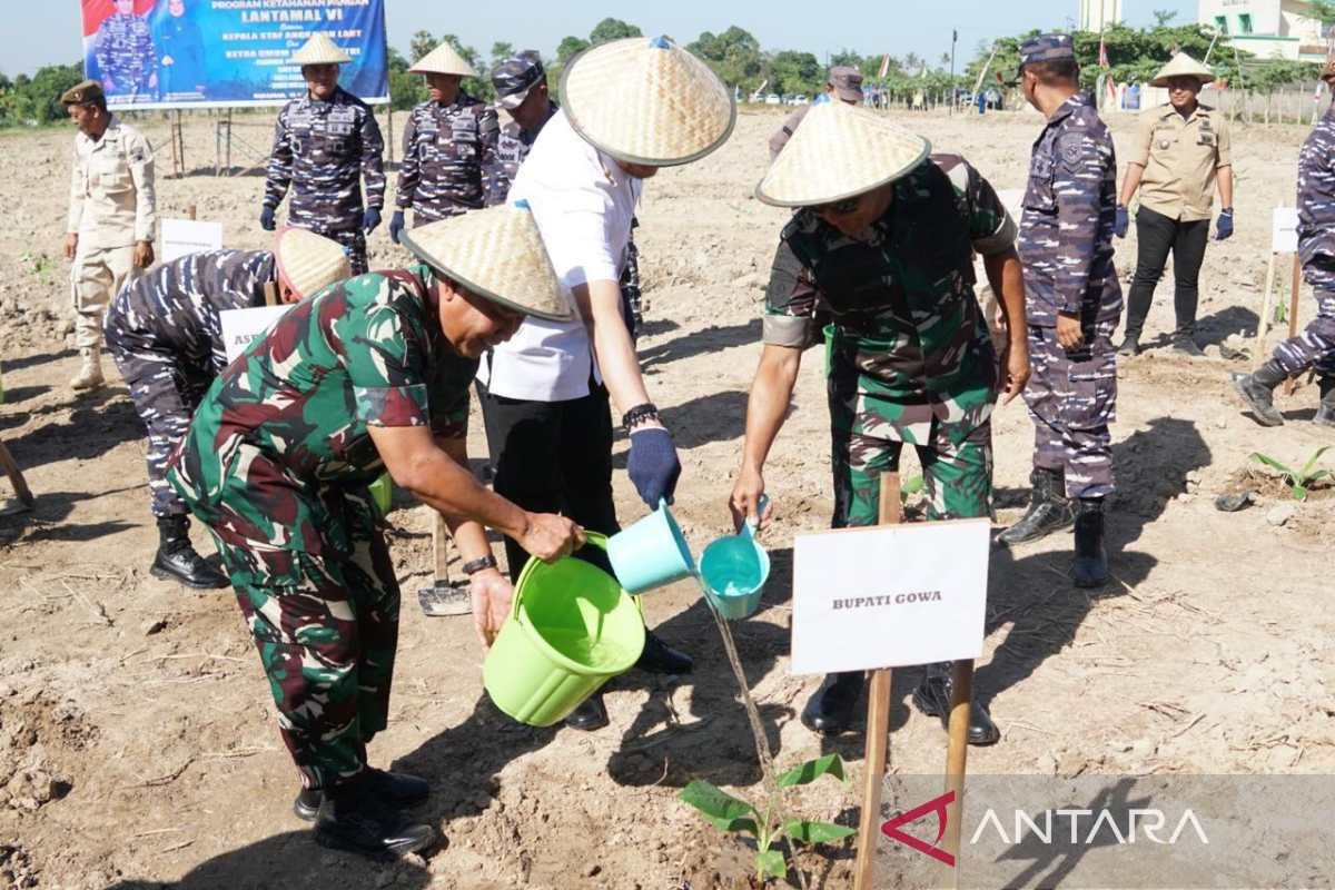 Bupati Gowa mengapresiasi program ketahanan pangan Lantamal VI