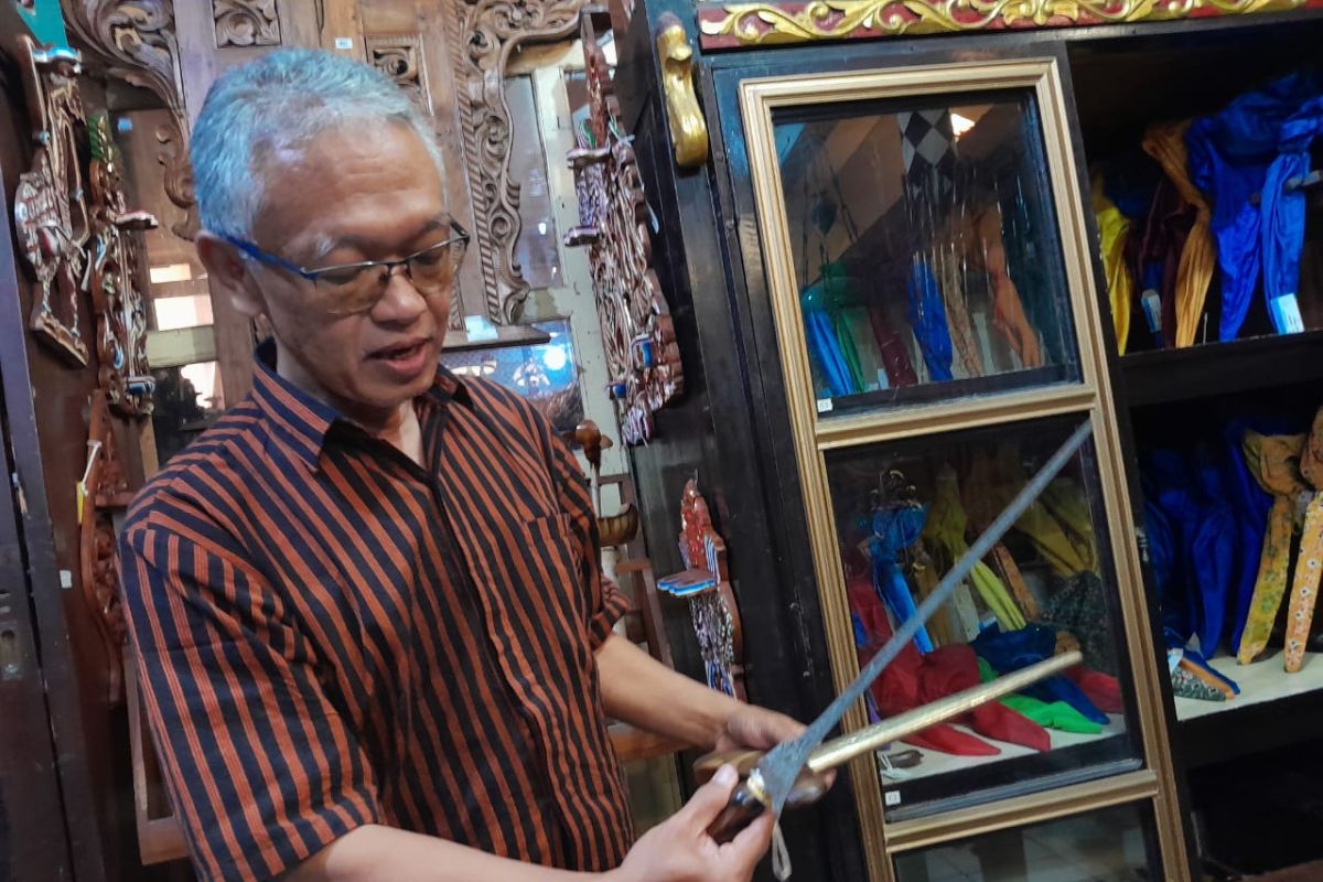 Tjokrosuharto legenda gerai arts and crafts di Yogyakarta