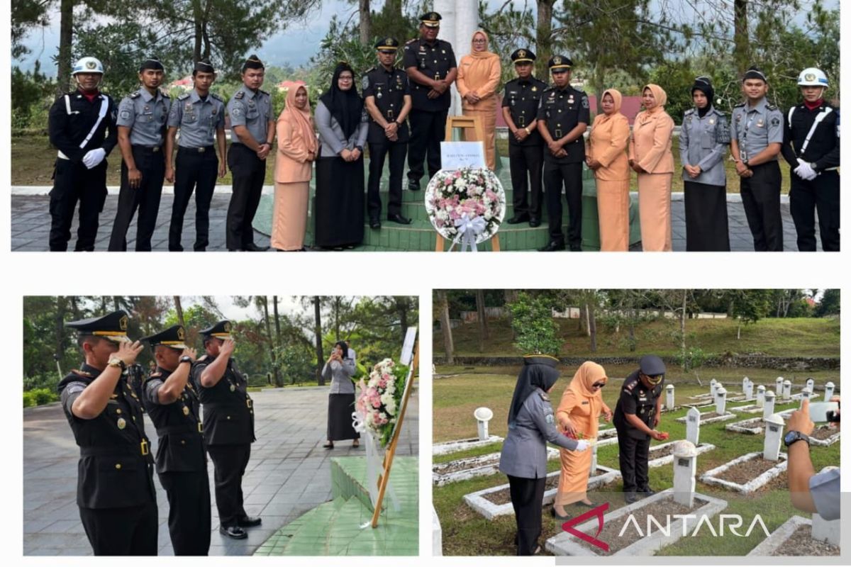 Lapas Kelas III Alahan Panjang gelar upacara tabur bunga di Taman Makam Pahlawan Mutiara Bangsa