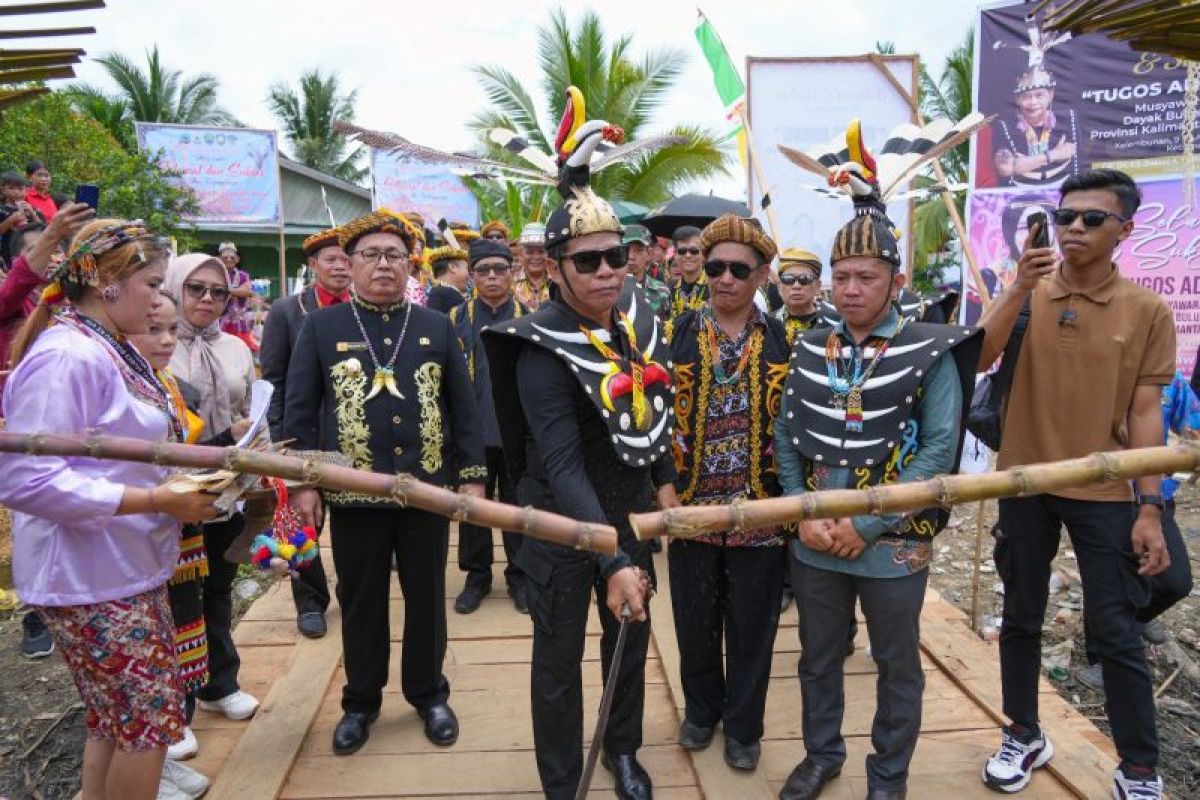 Gubernur Harap Budaya dan Nilai Luhur Dapat Dipertahankan Hingga Anak Cucu