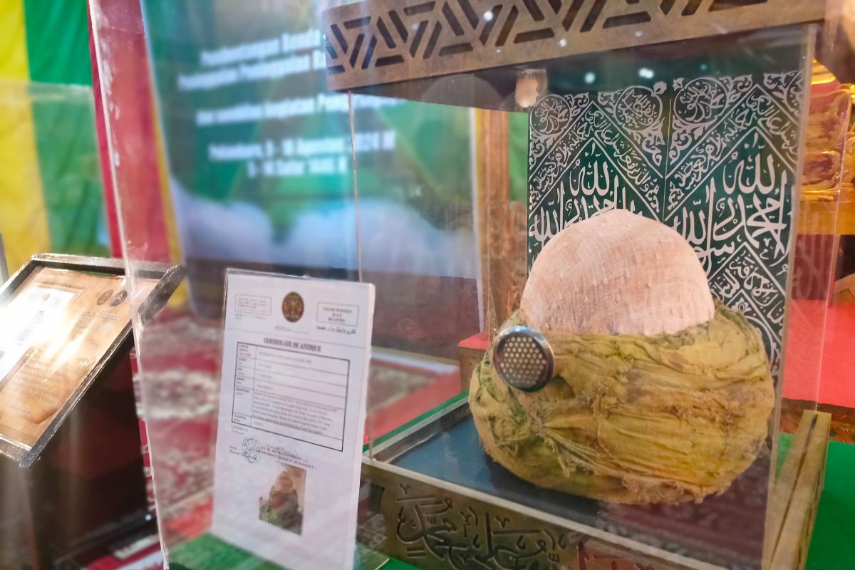 Pameran peninggalan Rasulullah SAW di Pekanbaru undang tangis haru pengunjung