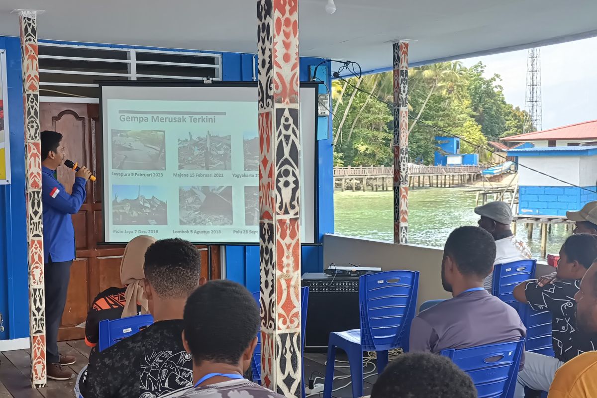 BPBD Jayapura berikan pelatihan mitigasi bencana warga Kampung Kayo Pulo