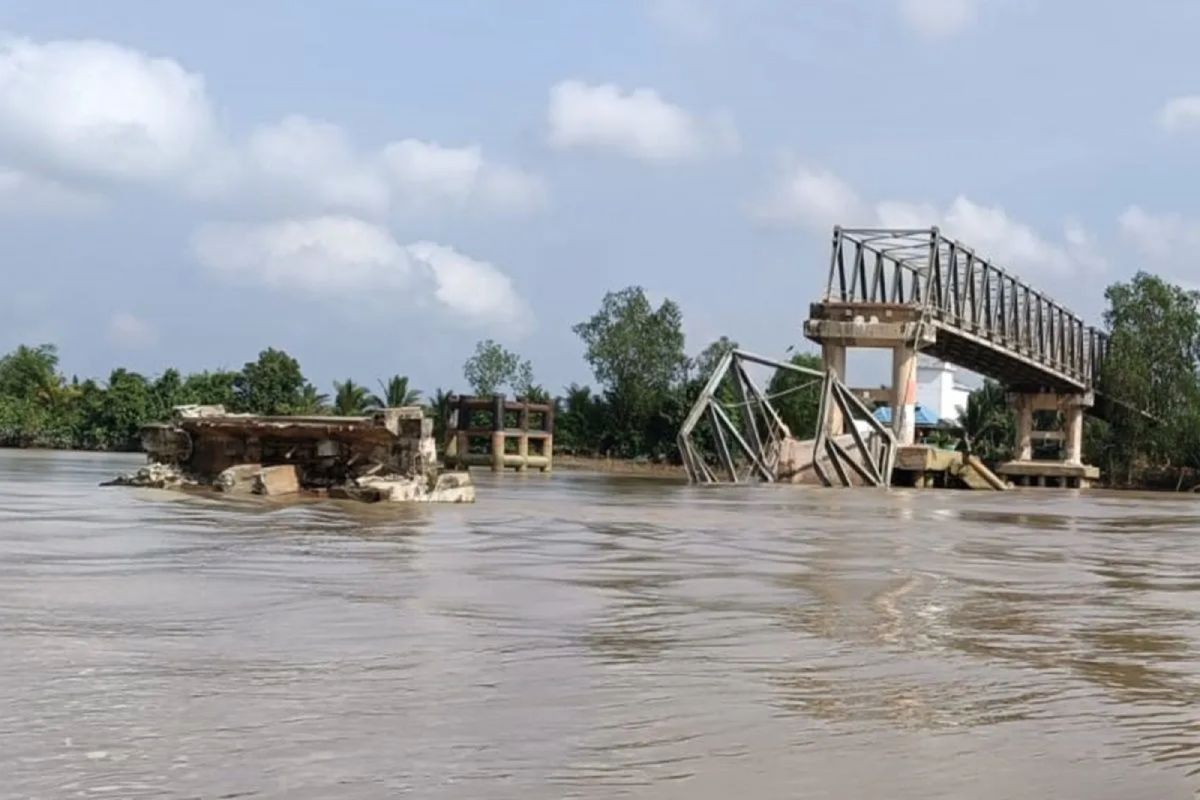 Pemkab Muba investigasi penyebab  roboh Jembatan Lalan