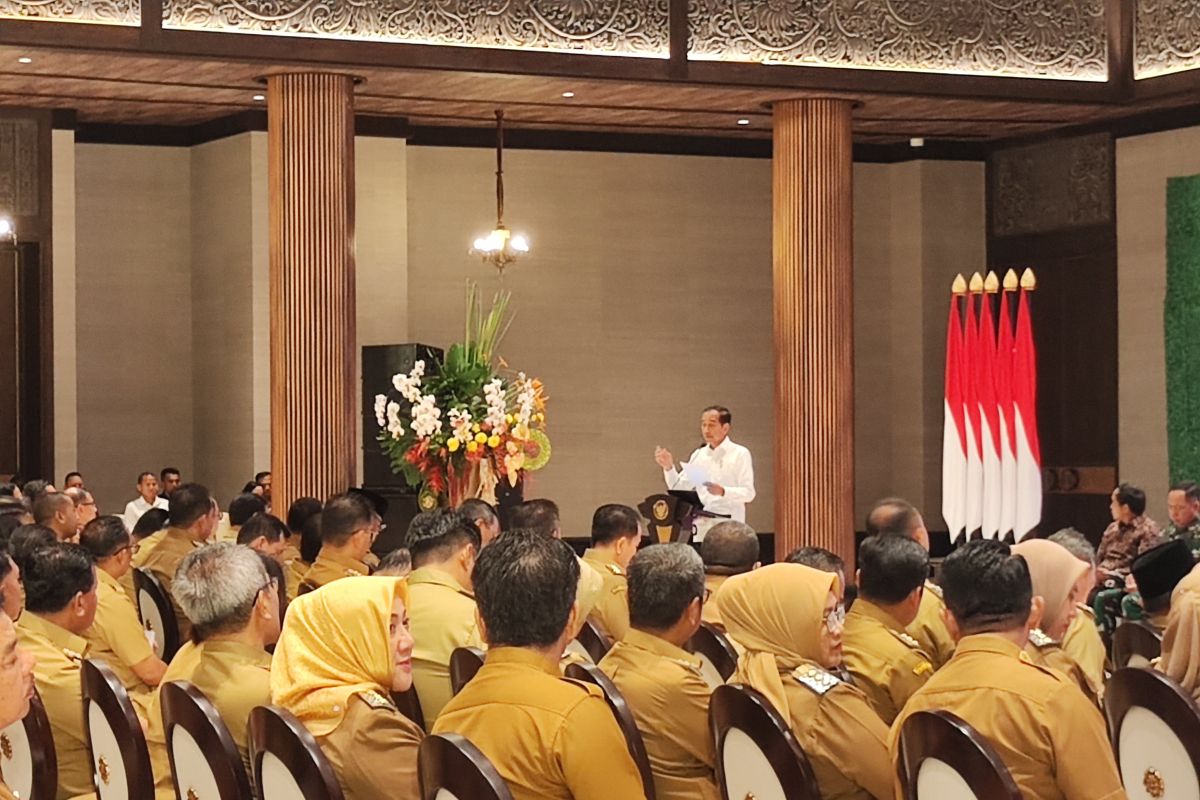 Presiden Jokowi ucapkan selamat datang untuk kepada ratusan kepala daerah di IKN