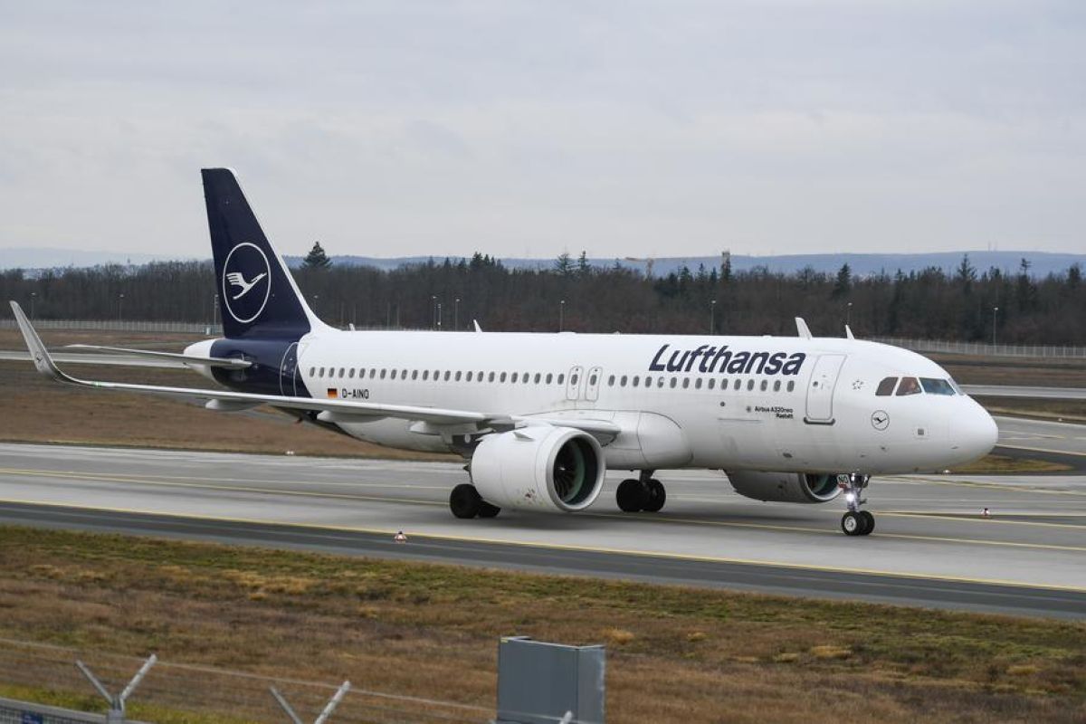 Lufthansa umumkan perpanjang lagi penangguhan penerbangan ke Timur Tengah